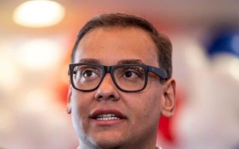 共和党人称乔治·桑托斯被逐出为‘政治斗争’
